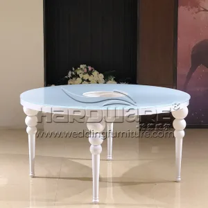 Glass Tables for Weddings