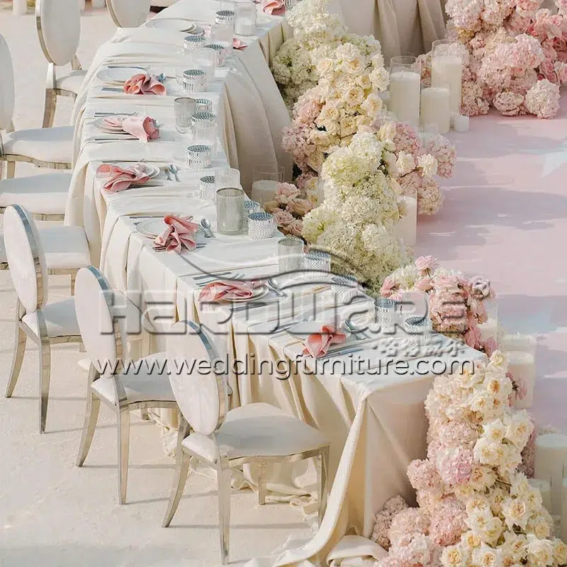 The Perfect Chair Height for Elegant Wedding Banquets